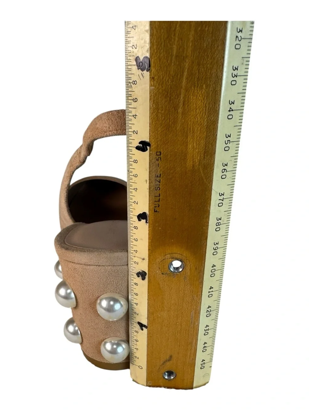 Stuart Weitzman brand stuart